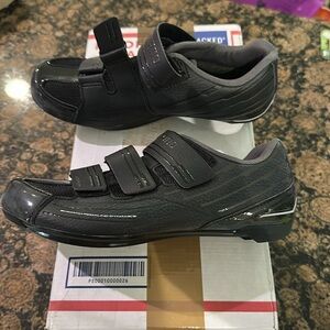 Shimano Black Cycling Shoes RP2 - Women’s 
EUR Size 38. New